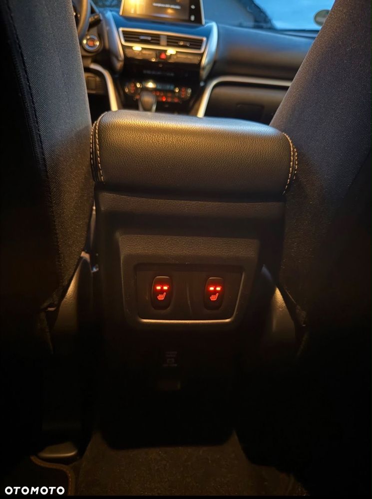 Mitsubishi Eclipse Cross - 7