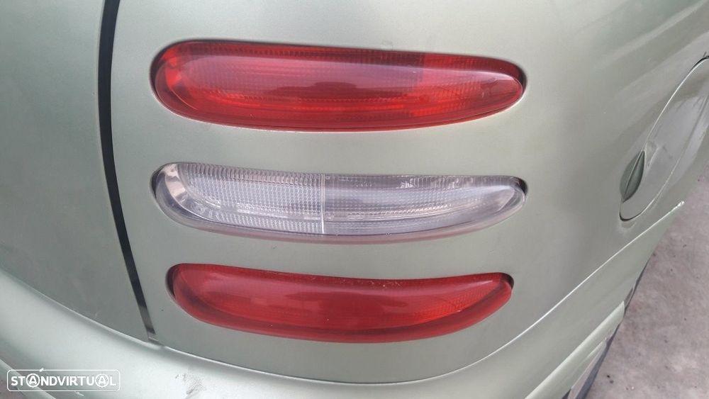 FAROLIM TRASEIRO DIREITO FIAT BRAVA 1999 - - 1