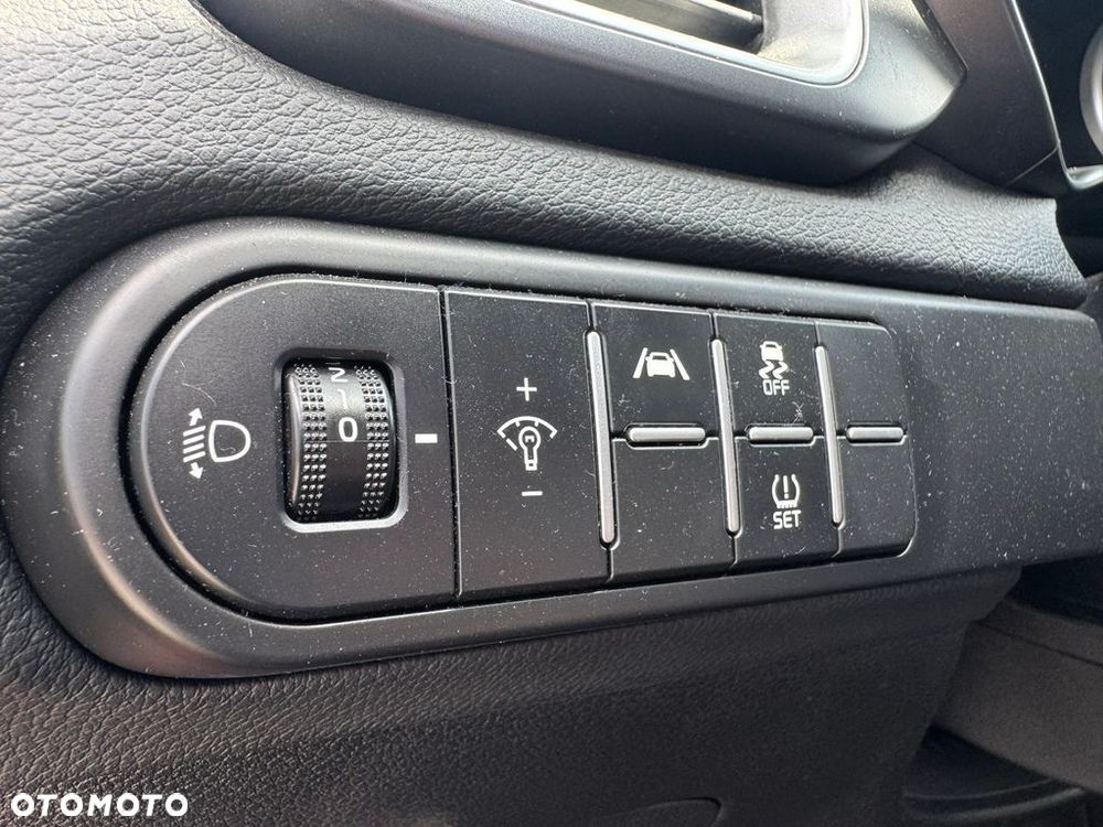 Kia XCeed 1.5 T-GDI M DCT - 19