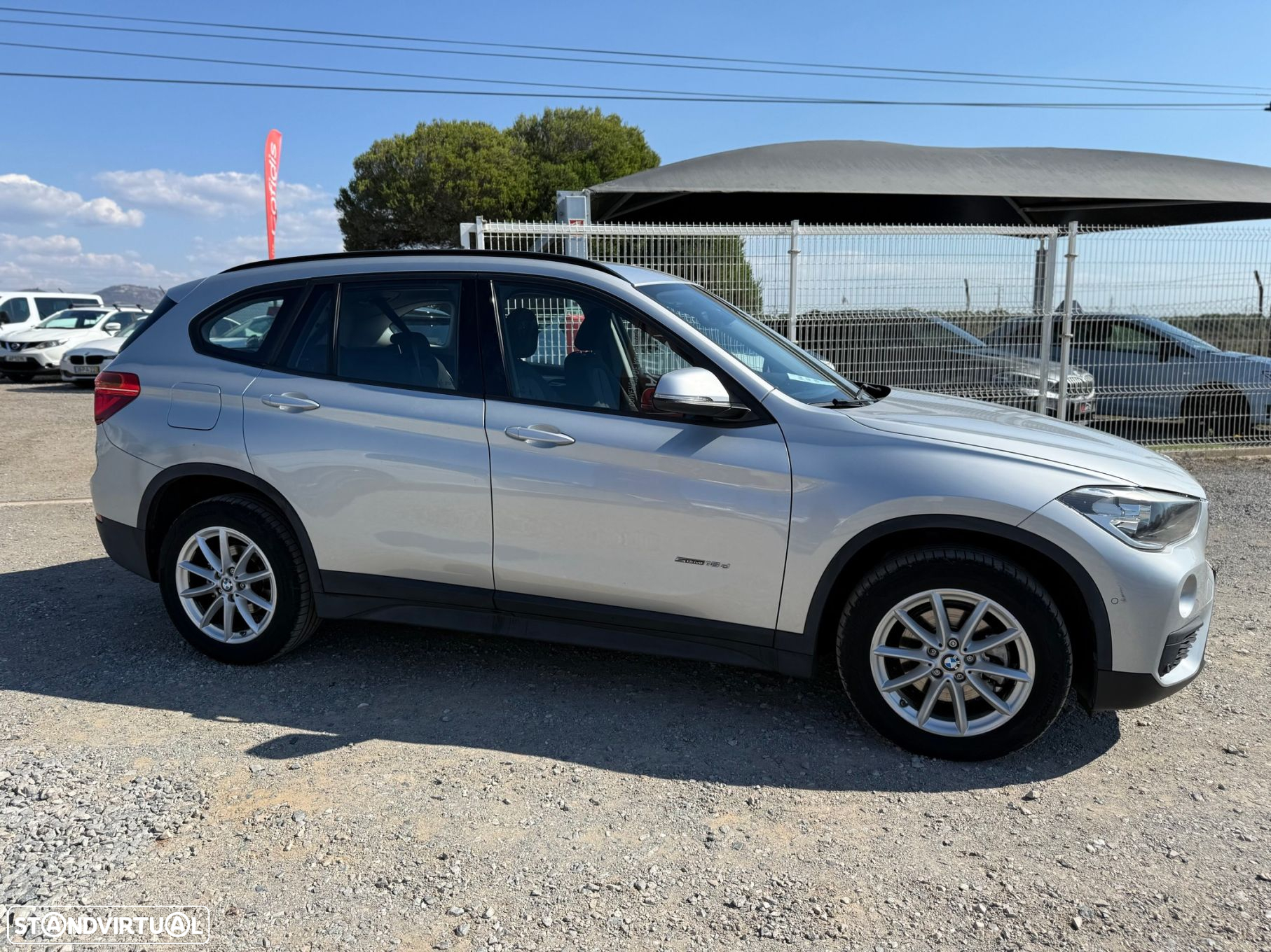 BMW X1 16 d sDrive - 8