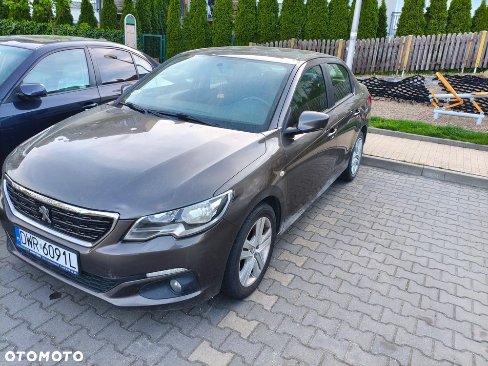 Peugeot 301 1.6 VTi Allure EU6 - 13