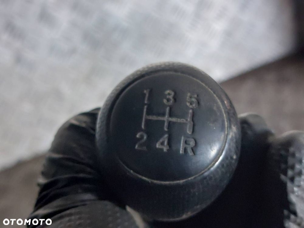 LEWAREK ZMIANY BIEGÓW GAŁKA MIESZEK MANUAL 5 BIEGÓW HONDA CIVIC VII 1.4 16V - 2
