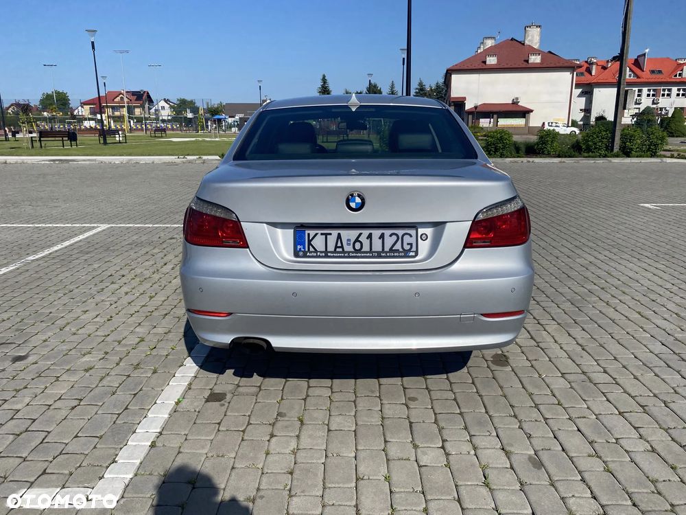 BMW Seria 5 520d - 7