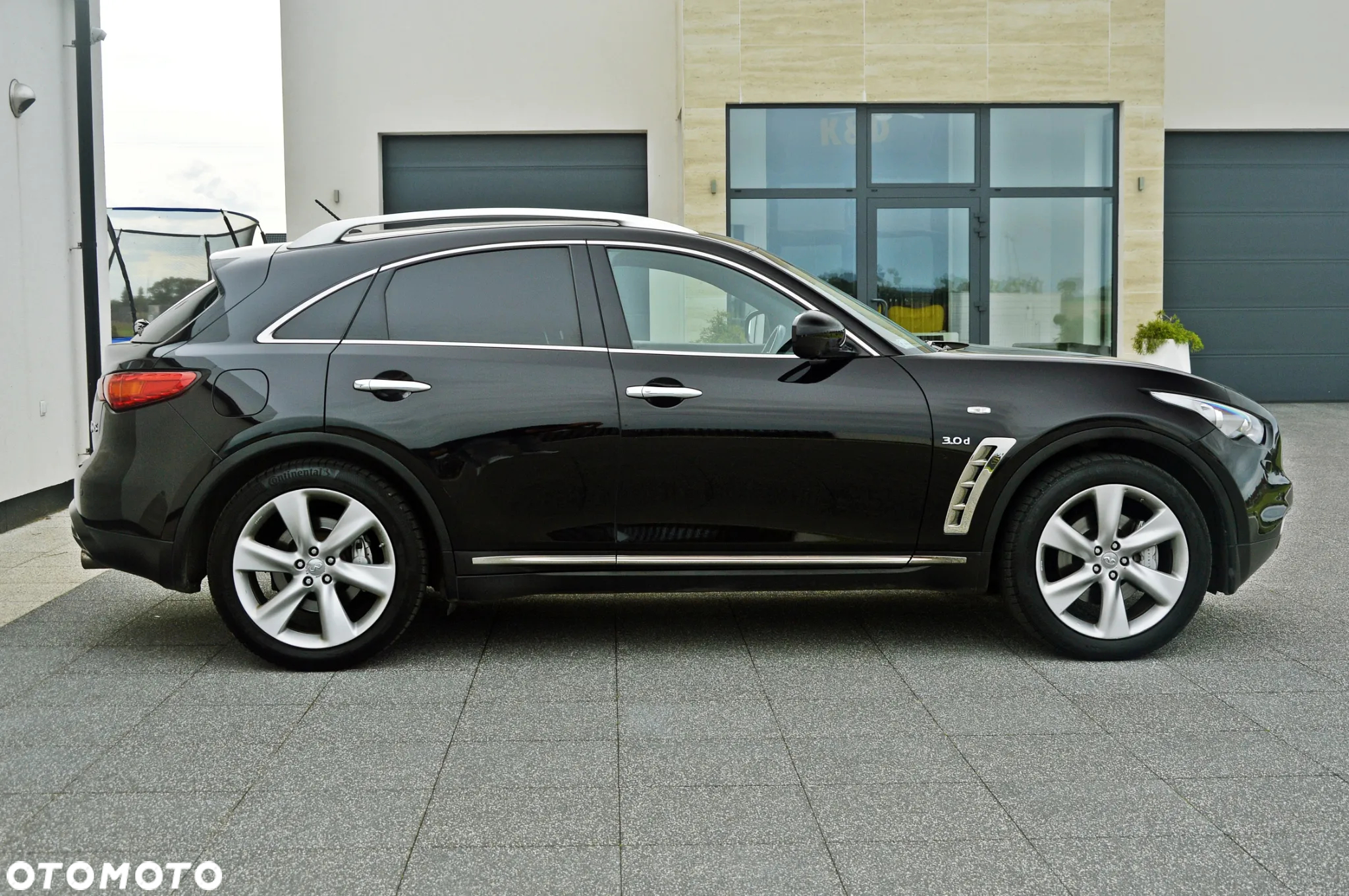 Infiniti QX70 3.0d S Premium - 3
