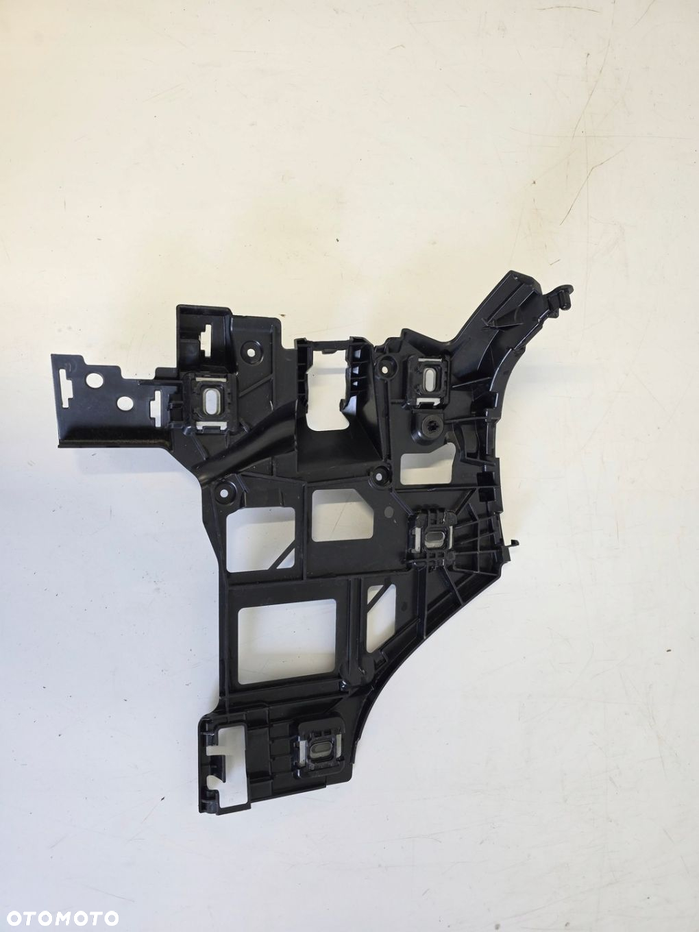 Ślizg zderzaka lewy tył MERCEDES C klasa W206 A2068808201 - 7