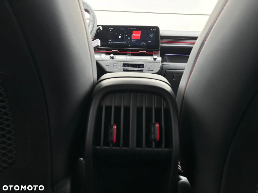Hyundai Kona 1.6 T-GDI N-Line DCT - 13