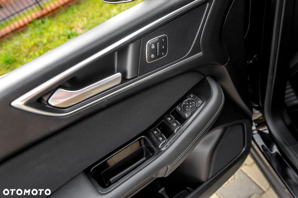 Ford S-Max 2.0 TDCi 4WD Titanium PowerShift - 23