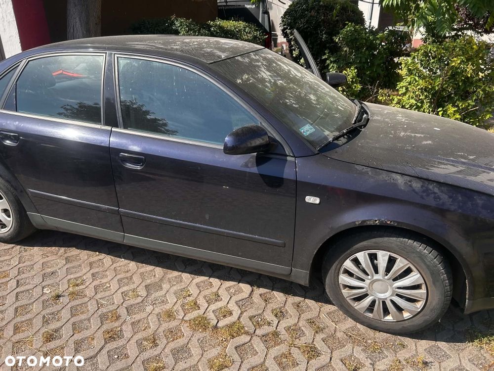 Audi A4 Limousine