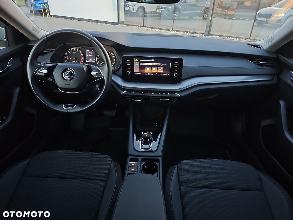 Skoda Octavia 2.0 TDI Ambition DSG - 10