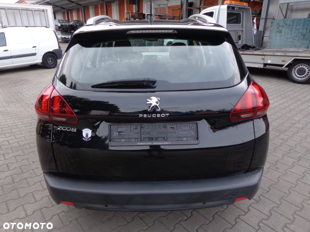 Peugeot 2008 - 7