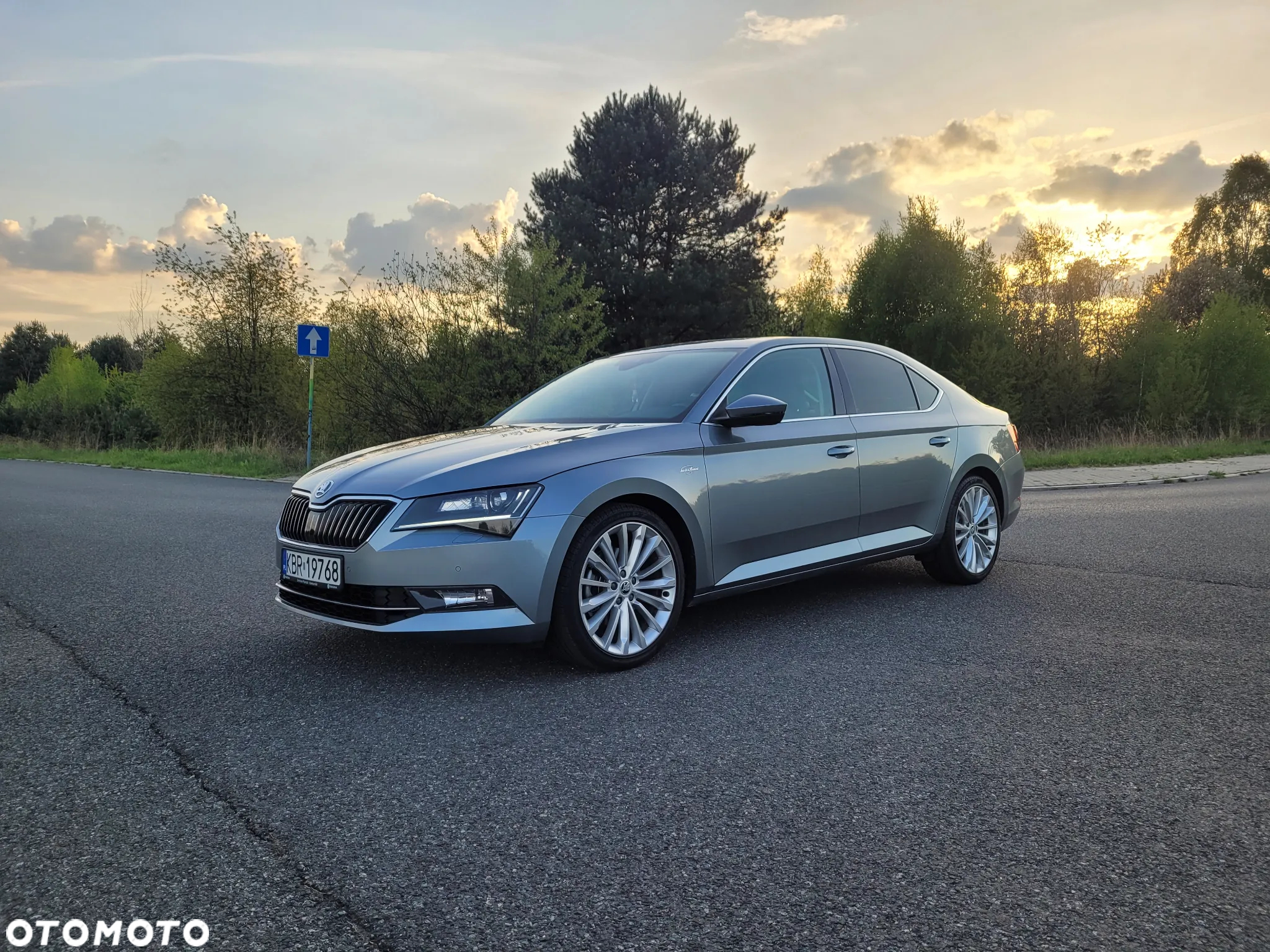 Skoda Superb 1.8 TSI L&K DSG - 7