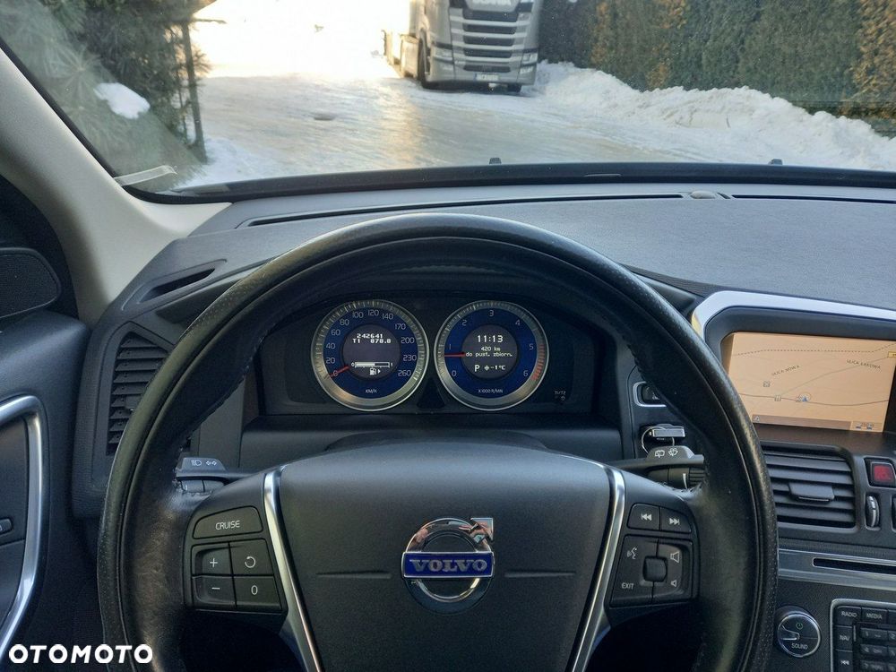 Volvo XC 60 D3 R Design - 30