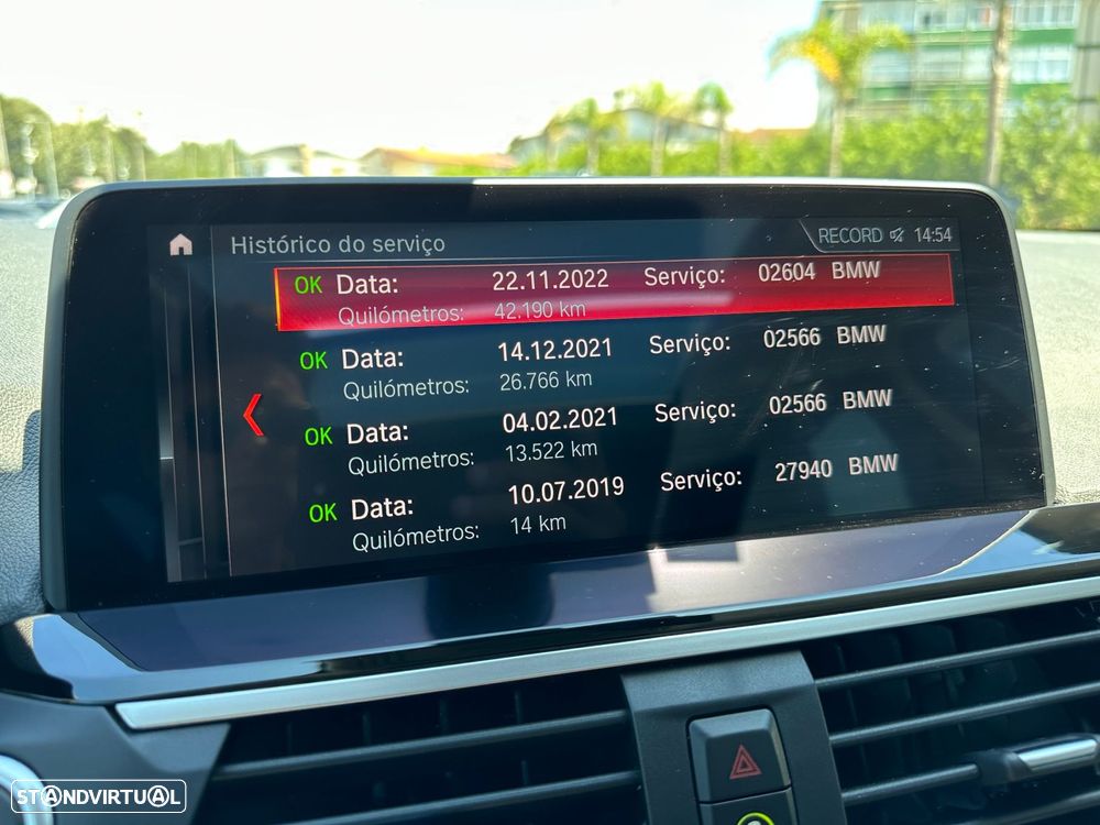 BMW X4 20 d xDrive XLine Auto - 36