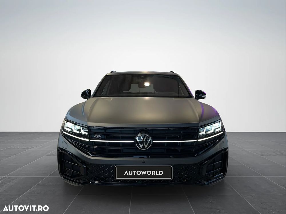 Volkswagen Touareg V6 TDI 4MOTION R-Line - 2