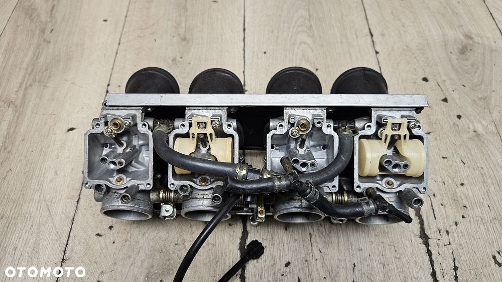 Gaźnik gaźniki Kawasaki ZZR1100 - 2