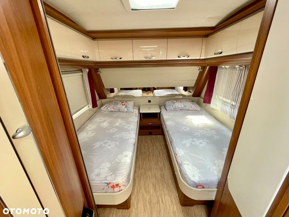 Hobby Premium 560 UL - 8