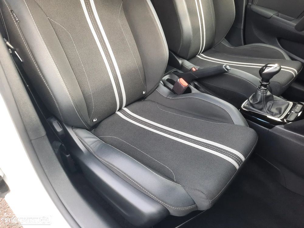 Opel Corsa 1.2 T GS Line - 39