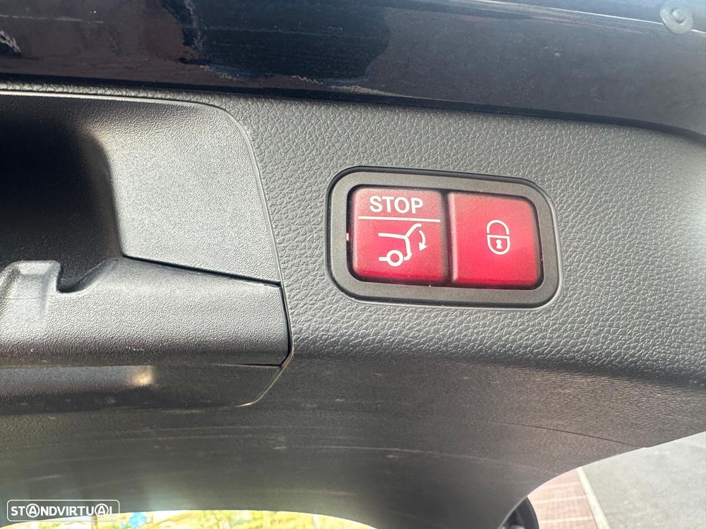 Mercedes-Benz C 300 de T 9G-TRONIC AMG Line - 42