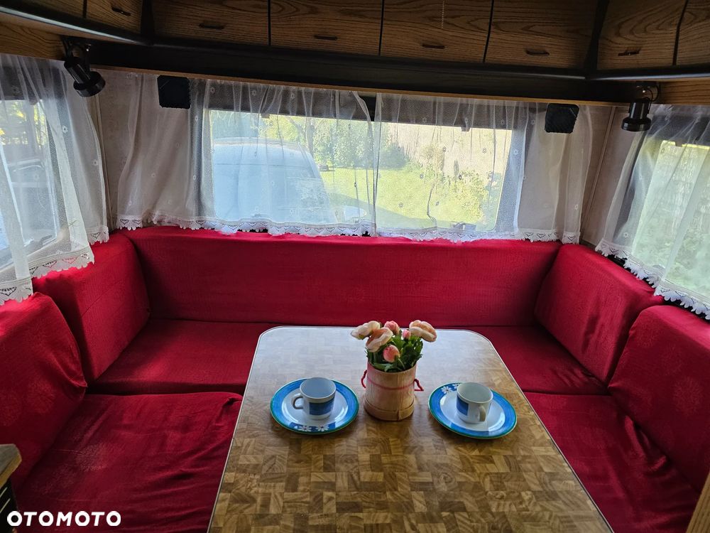 Ford Kamper - 8