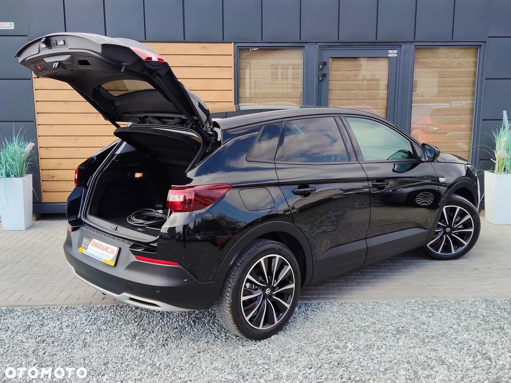 Opel Grandland X 1.6 T Ultimate S&S - 32