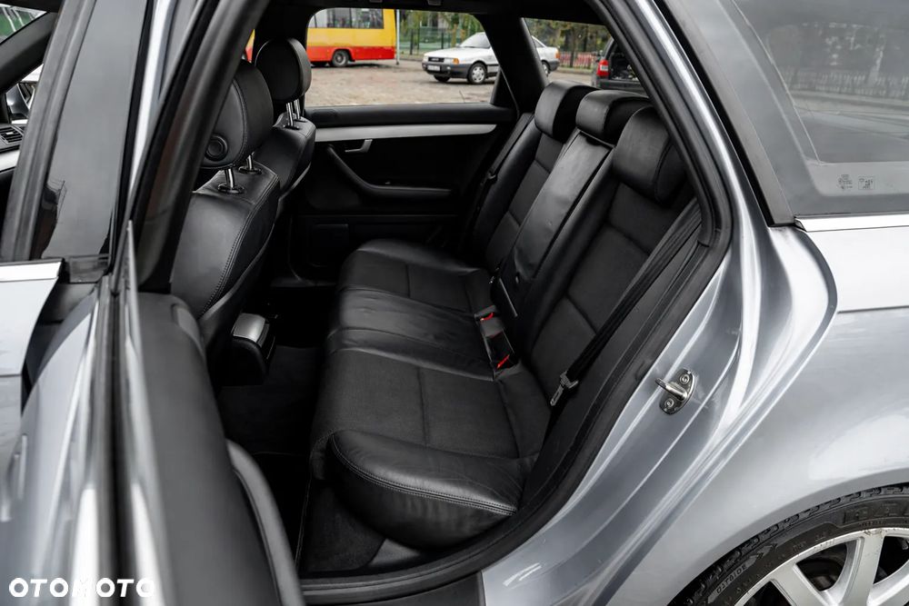 Audi A4 Avant 1.8T - 17