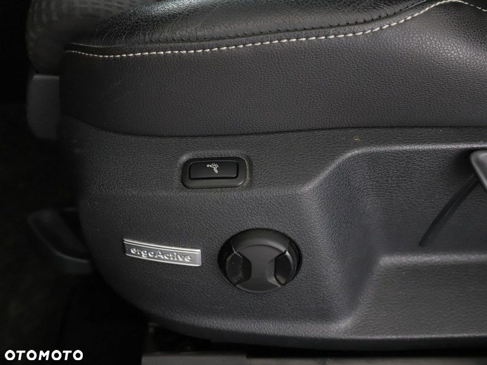 Volkswagen Golf Alltrack 2.0 TDI 4Motion (BMT) - 36