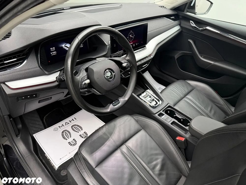 Skoda Octavia 2.0 TDI Ambition DSG - 24