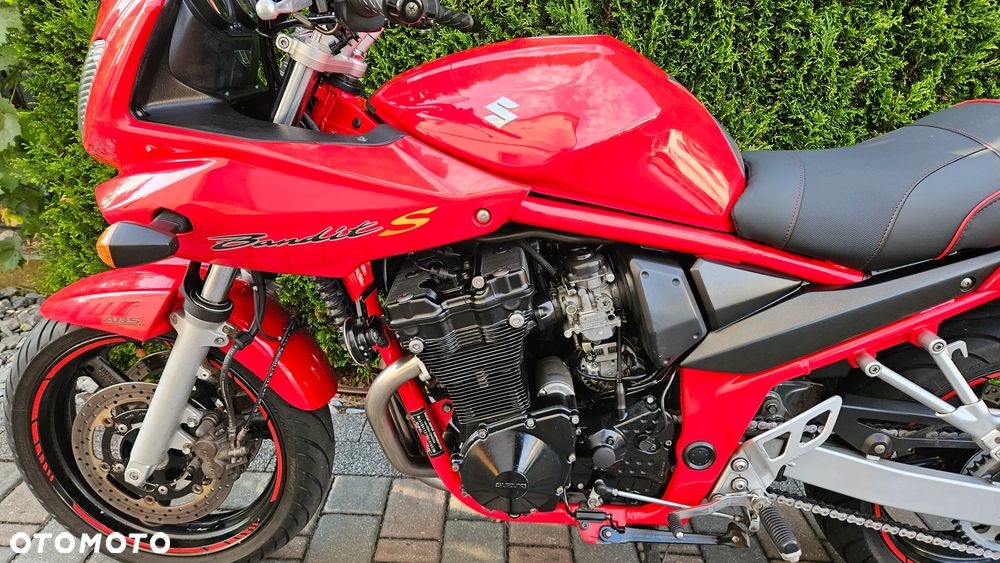 Suzuki Bandit - 22