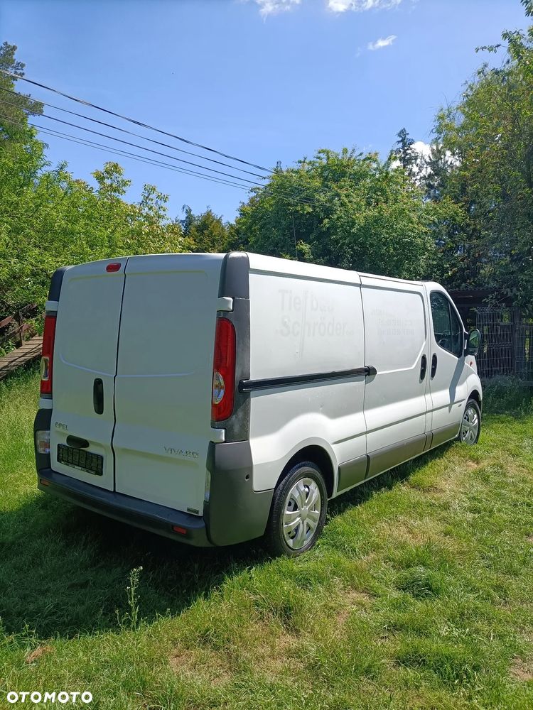 Opel Vivaro - 3