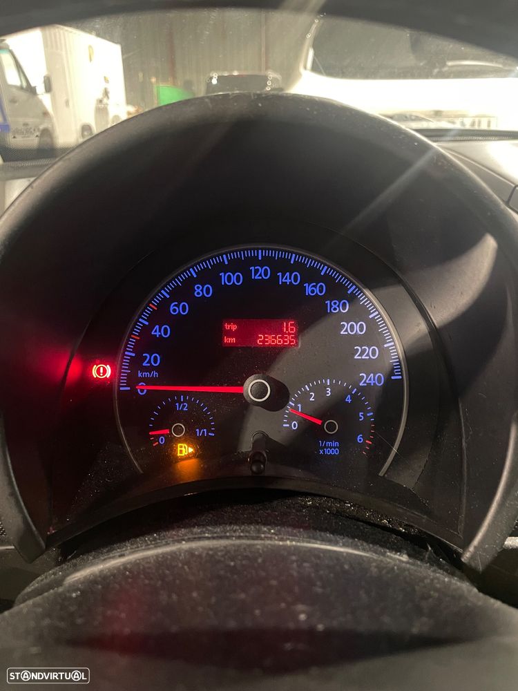 VW New Beetle 1.4 - 3