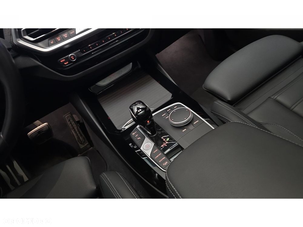 BMW X3 - 22