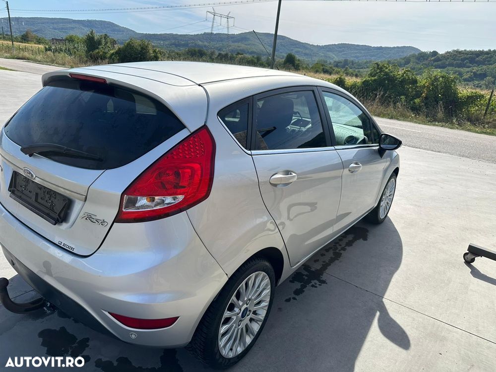 Ford Fiesta 1.4 TDCI Titanium - 6