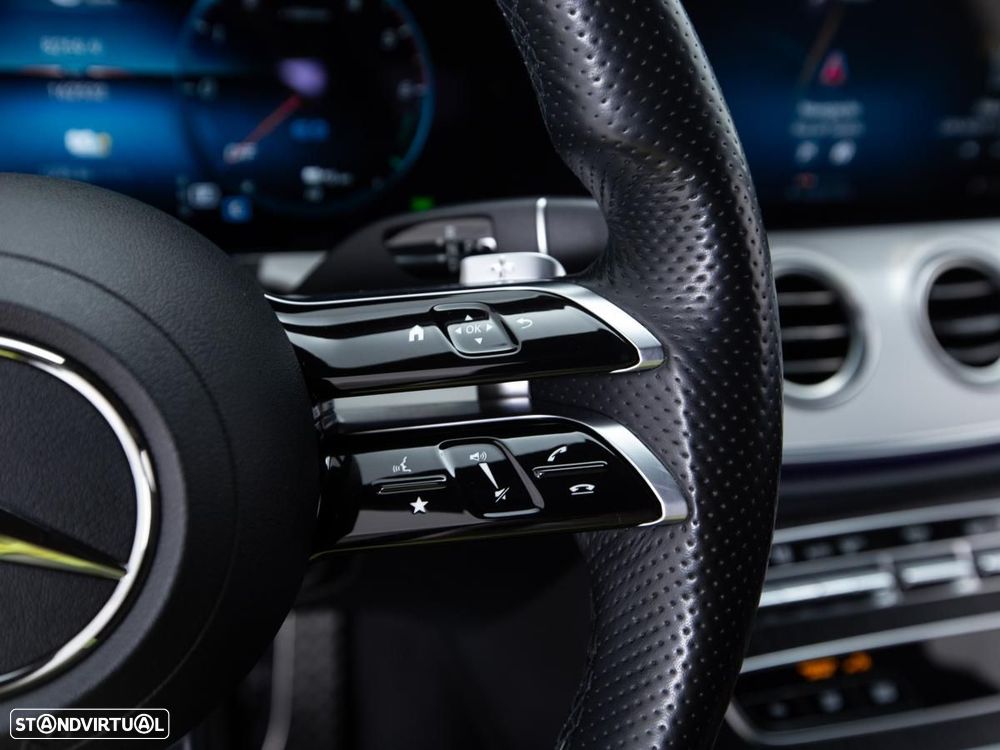 Mercedes-Benz E 300 de AMG Line - 20