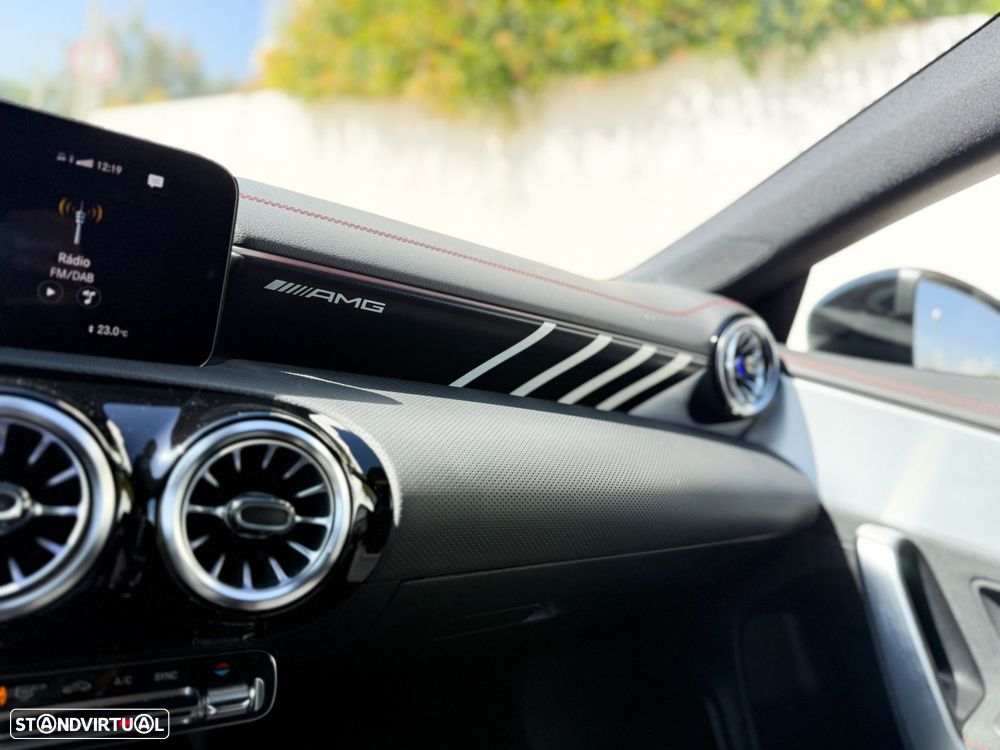 Mercedes-Benz CLA 45 AMG S Shooting Brake 4Matic+ - 54