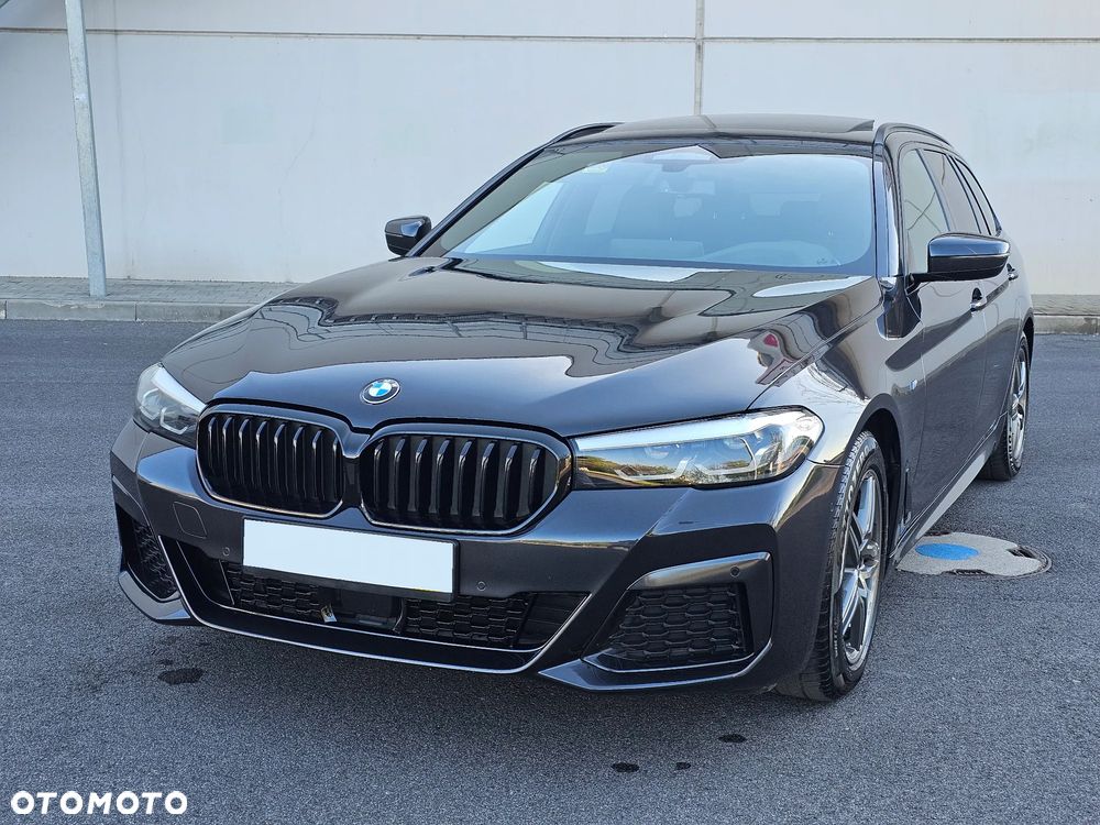 BMW Seria 5 520d xDrive M Sport Edition - 1