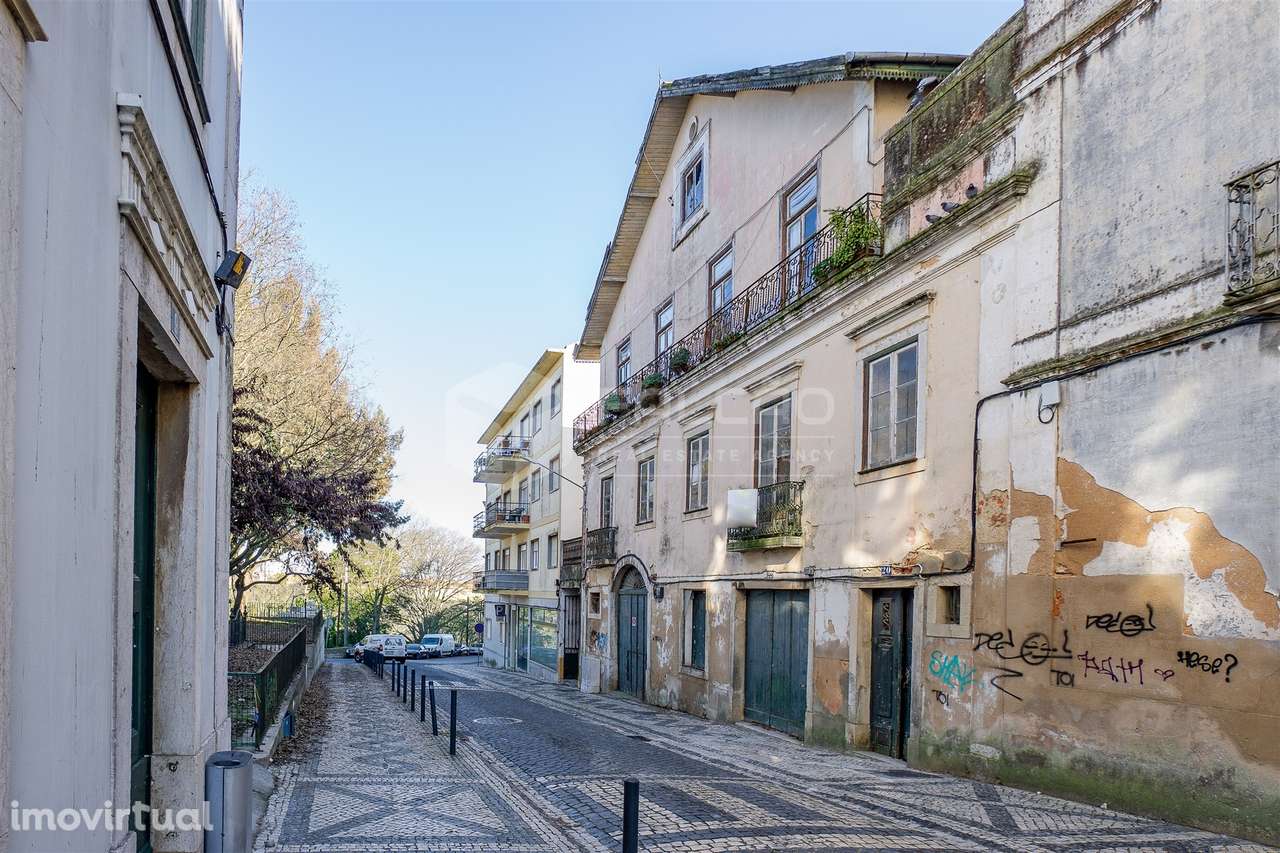 Moradia para Restaurar T6 Venda em Santarém (Marvila), Santa Iria da R - Grande imagem: 4/54