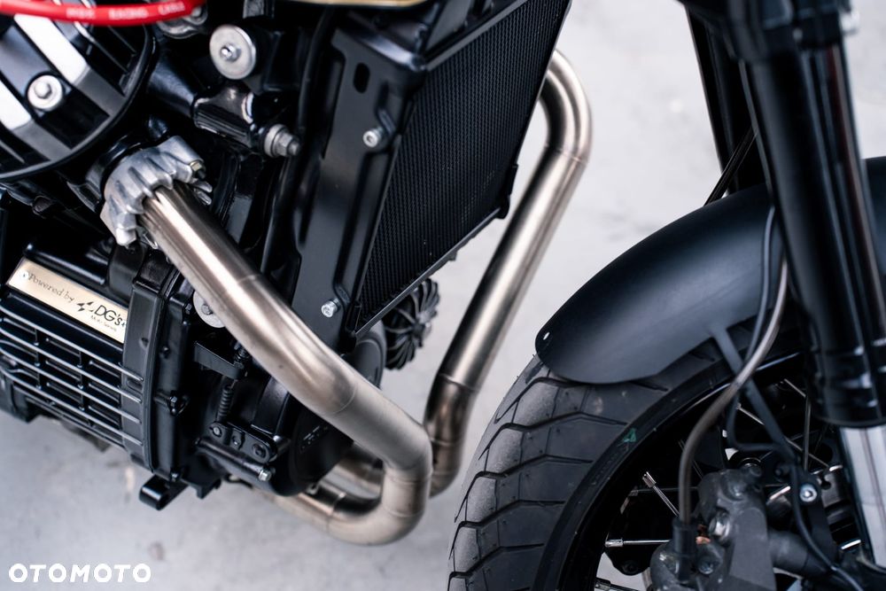 Honda CX - 11