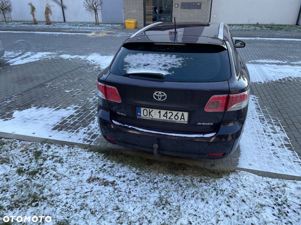 Toyota Avensis 2.0 D-4D Sol plus+NAVI - 4