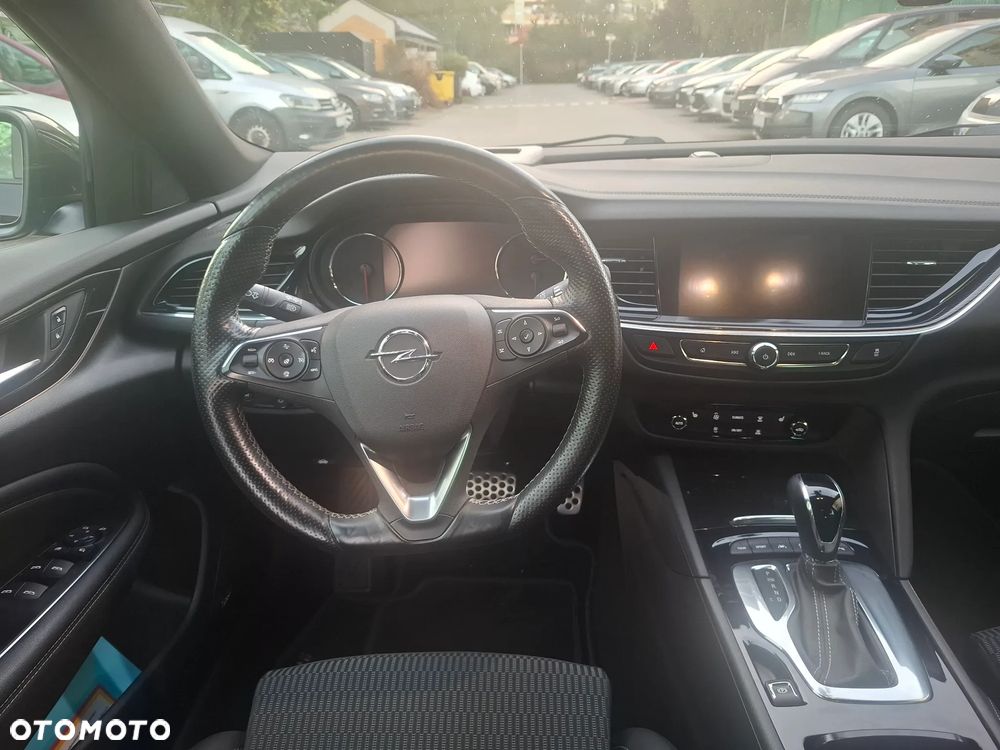 Opel Insignia 2.0 T 4x4 Elite S&S - 8