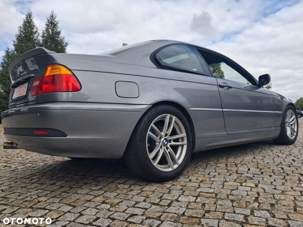 BMW Seria 3 318 Ci Edition Sport - 12