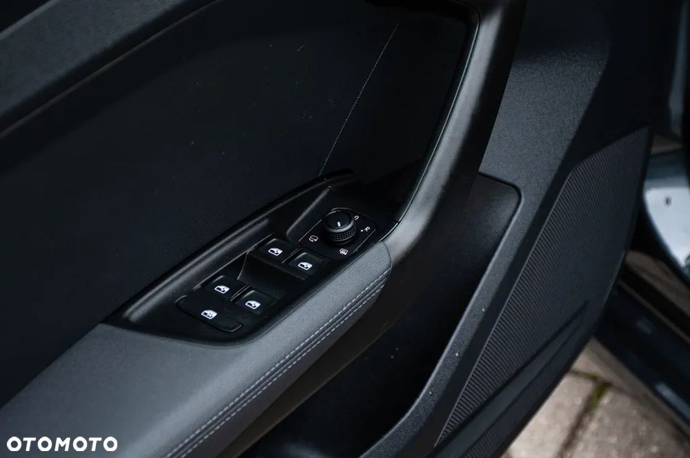 Audi A1 Sportback 35 TFSI S-Line S tronic - 36