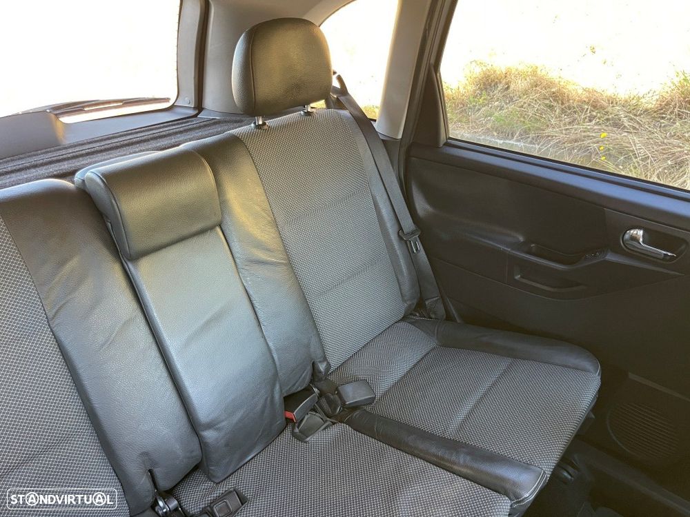 Opel Meriva 1.3 CDTI Cosmo - 41