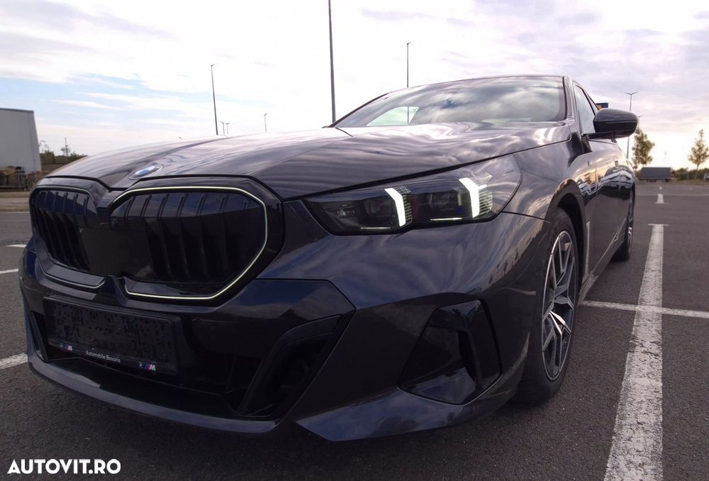 BMW Seria 5 520i AT MHEV - 10