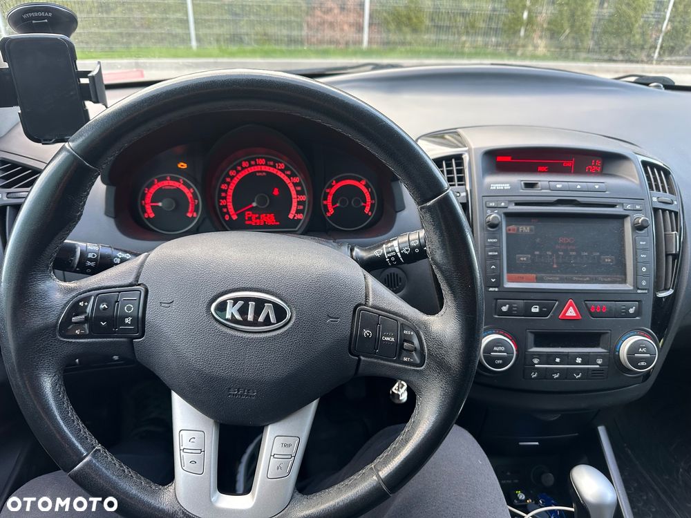 Kia Ceed 1.6 L Euro2012 - 11