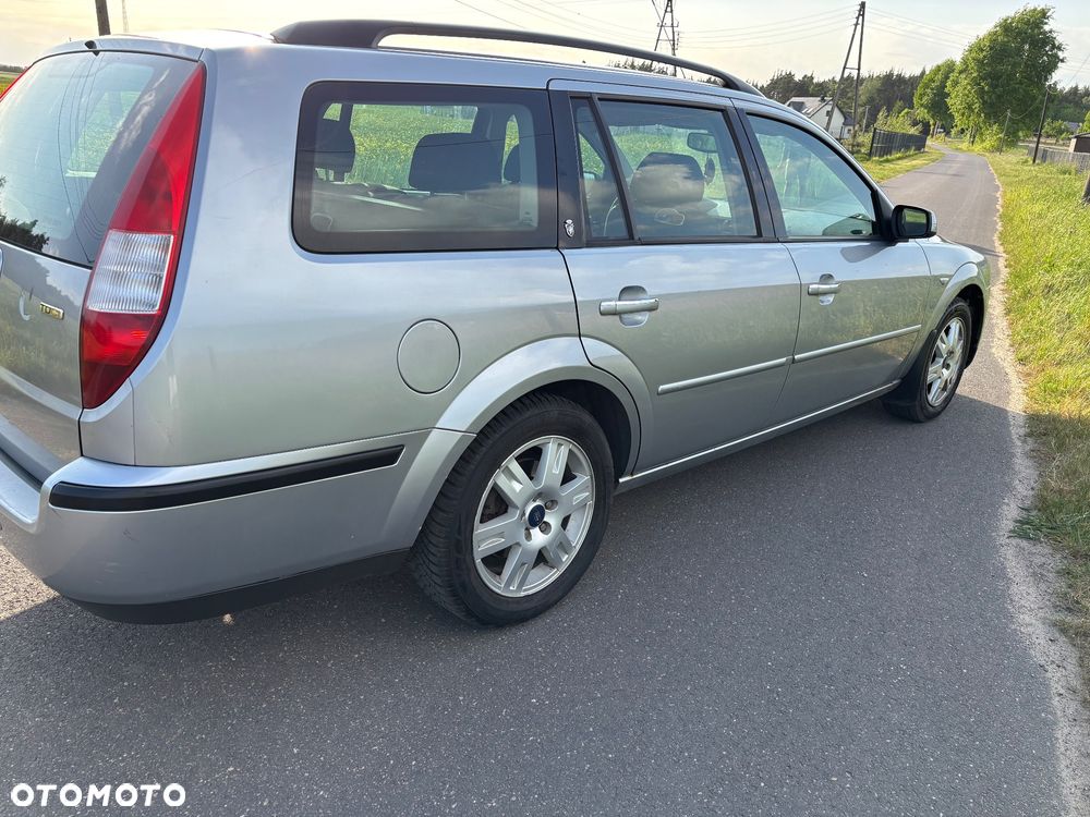 Ford Mondeo 2.0 TDCI Ghia - 6