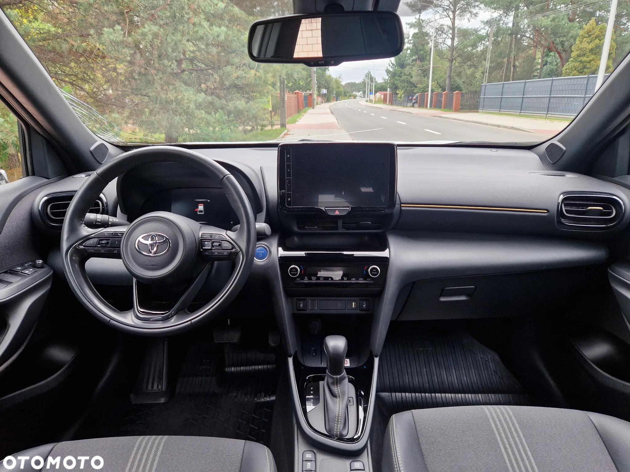 Toyota Yaris Cross Hybrid 1.5 Executive - 30
