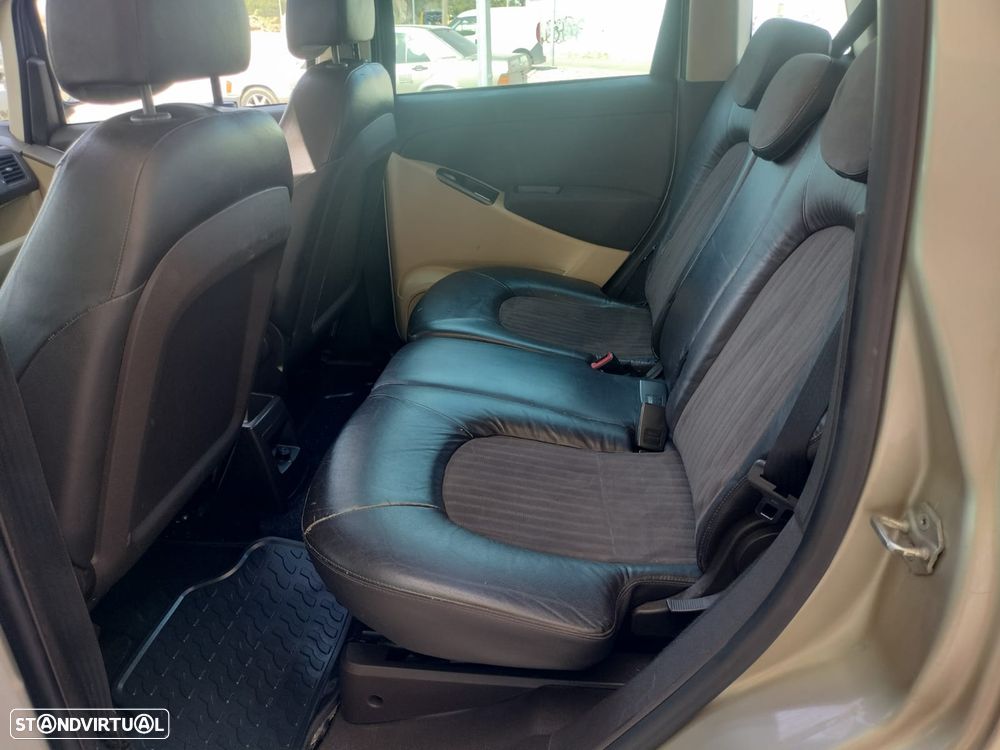 Lancia Musa 1.3 16V M-jet Oro - 8