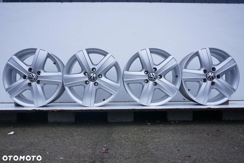 Volkswagen 5x120 17'' 7J et55 - 2