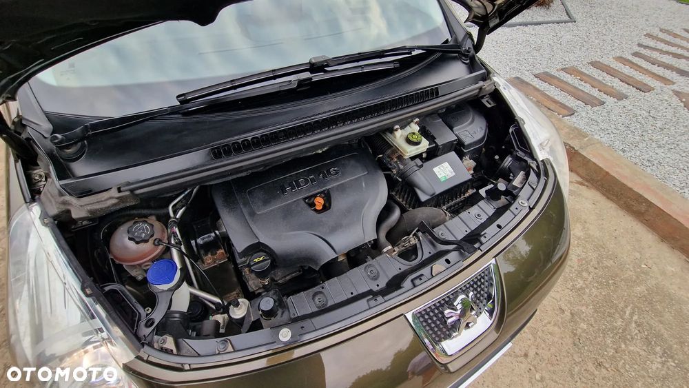 Peugeot 3008 2.0 HDi Premium - 15