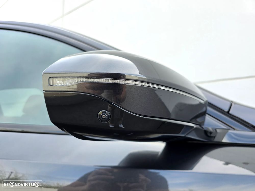 BMW 530 e Pack Desportivo M Pro - 18